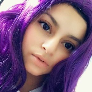 Meet your Posher, Carmen